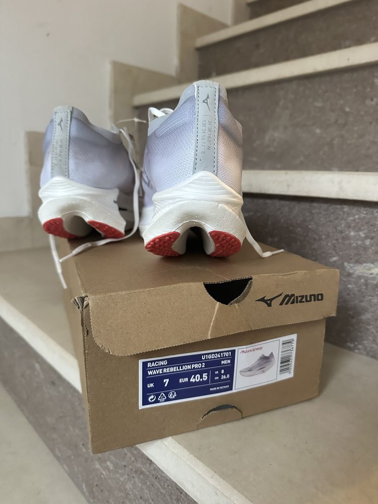 Mizuno Wave маратонки