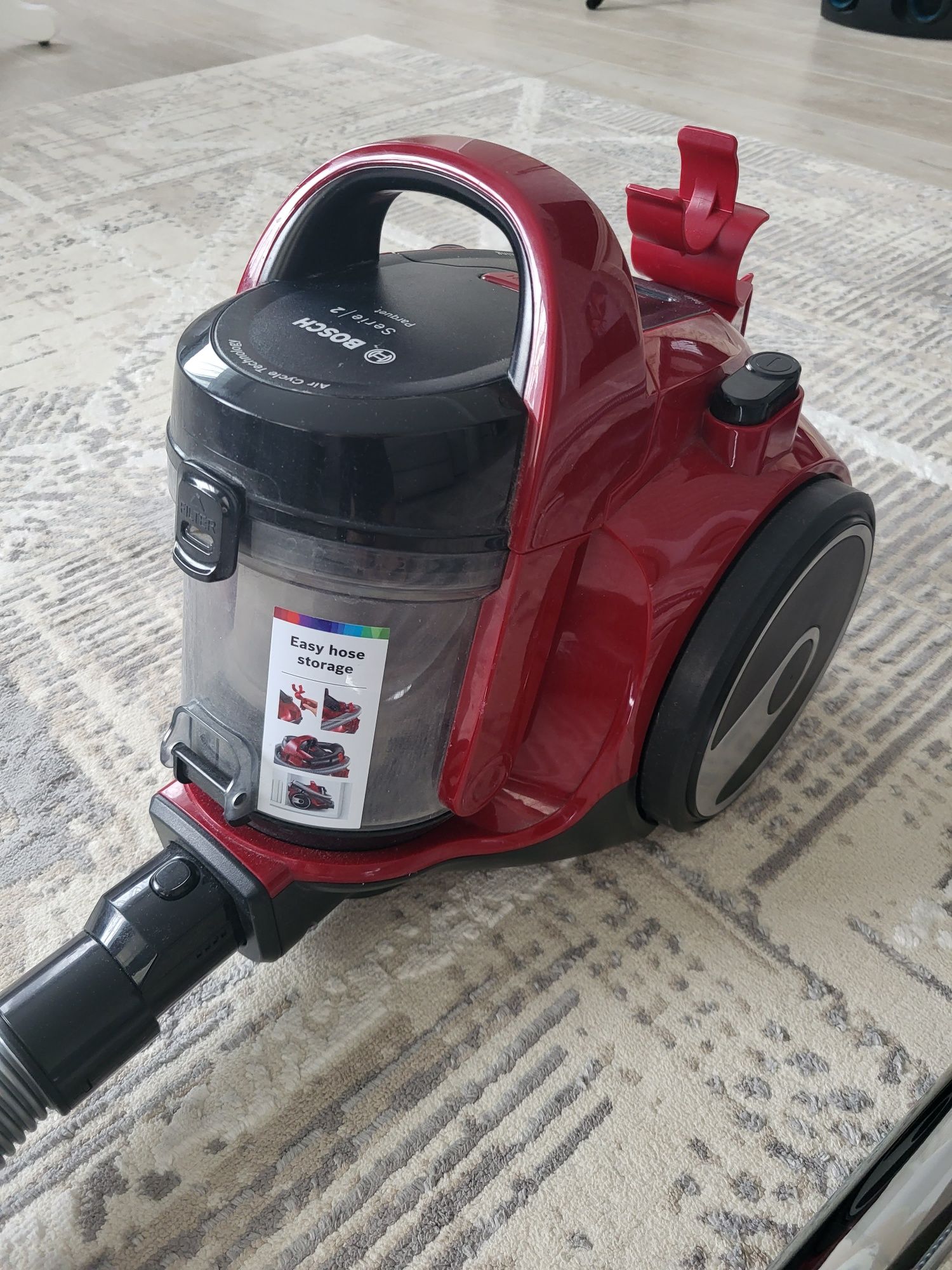 Продам пылесос BOSCH