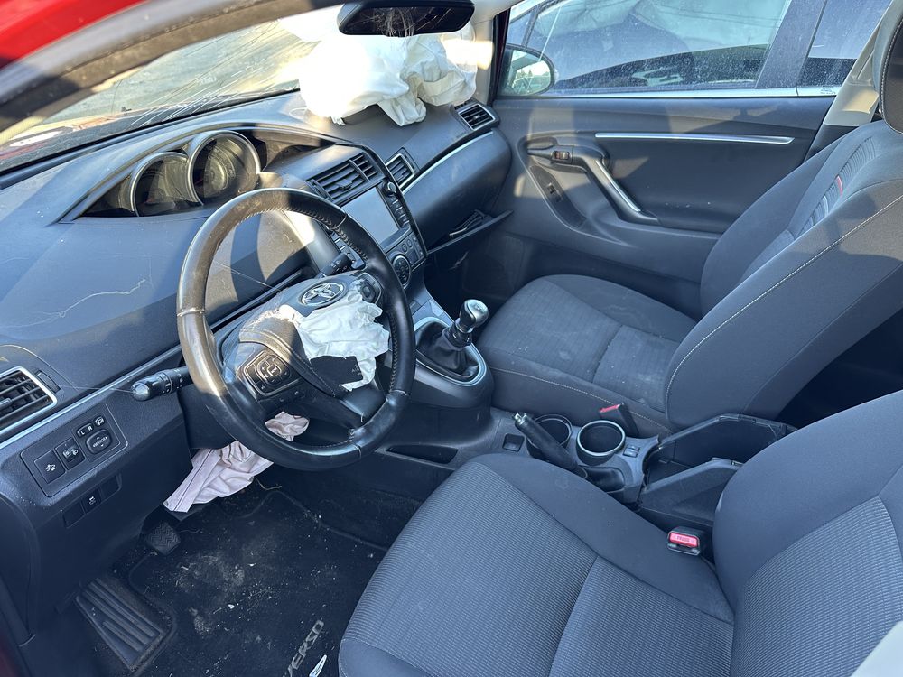 Toyota Verso 1.6d4d 112 кс НА ЧАСТИ!