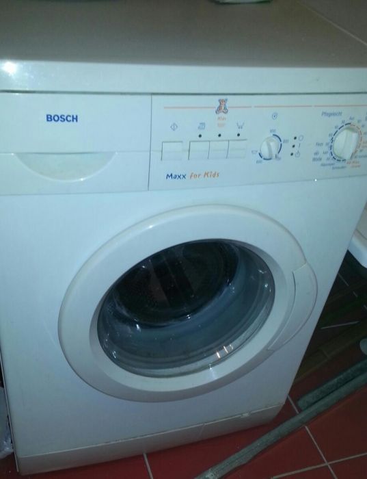 Продам стиральную машину Bosh в отличном состоянии