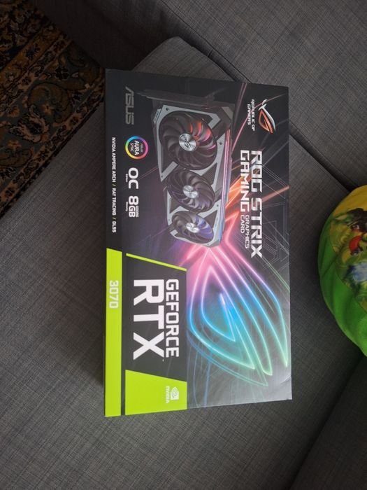 Placa video ASUS ROG STRIX GAMING RTX 3070 - 8GB - Impecabila