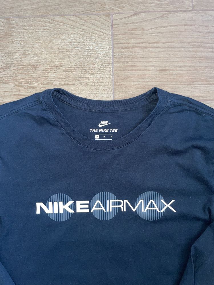 Мъжка тениска Nike Tee