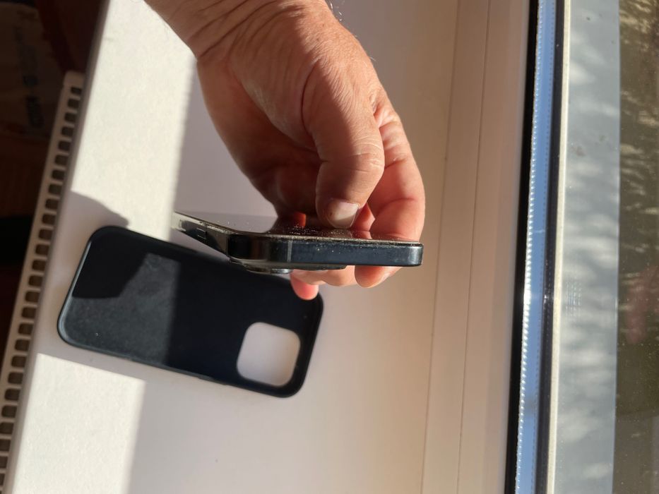 iPhone 16pro със гаранция