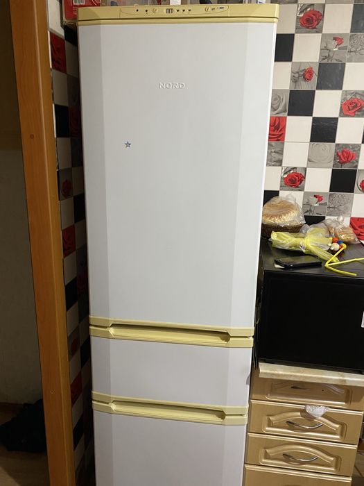 Холодильник nord бу