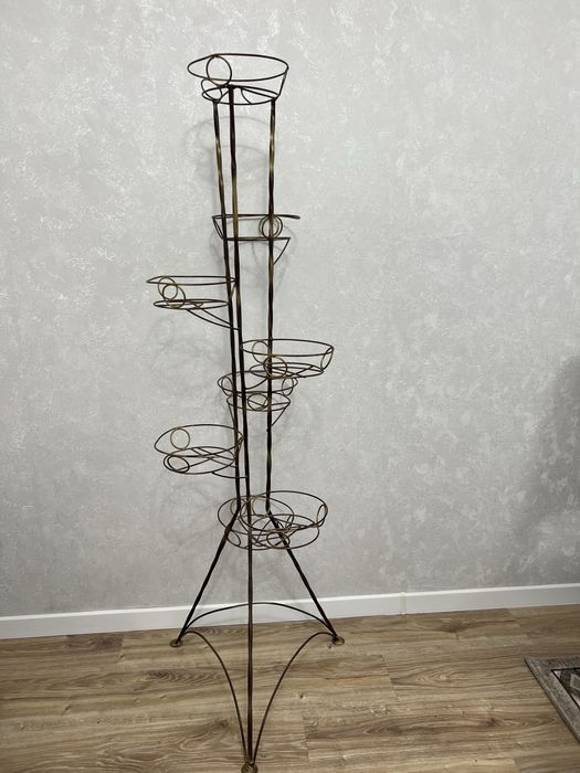 Подставка для цветов