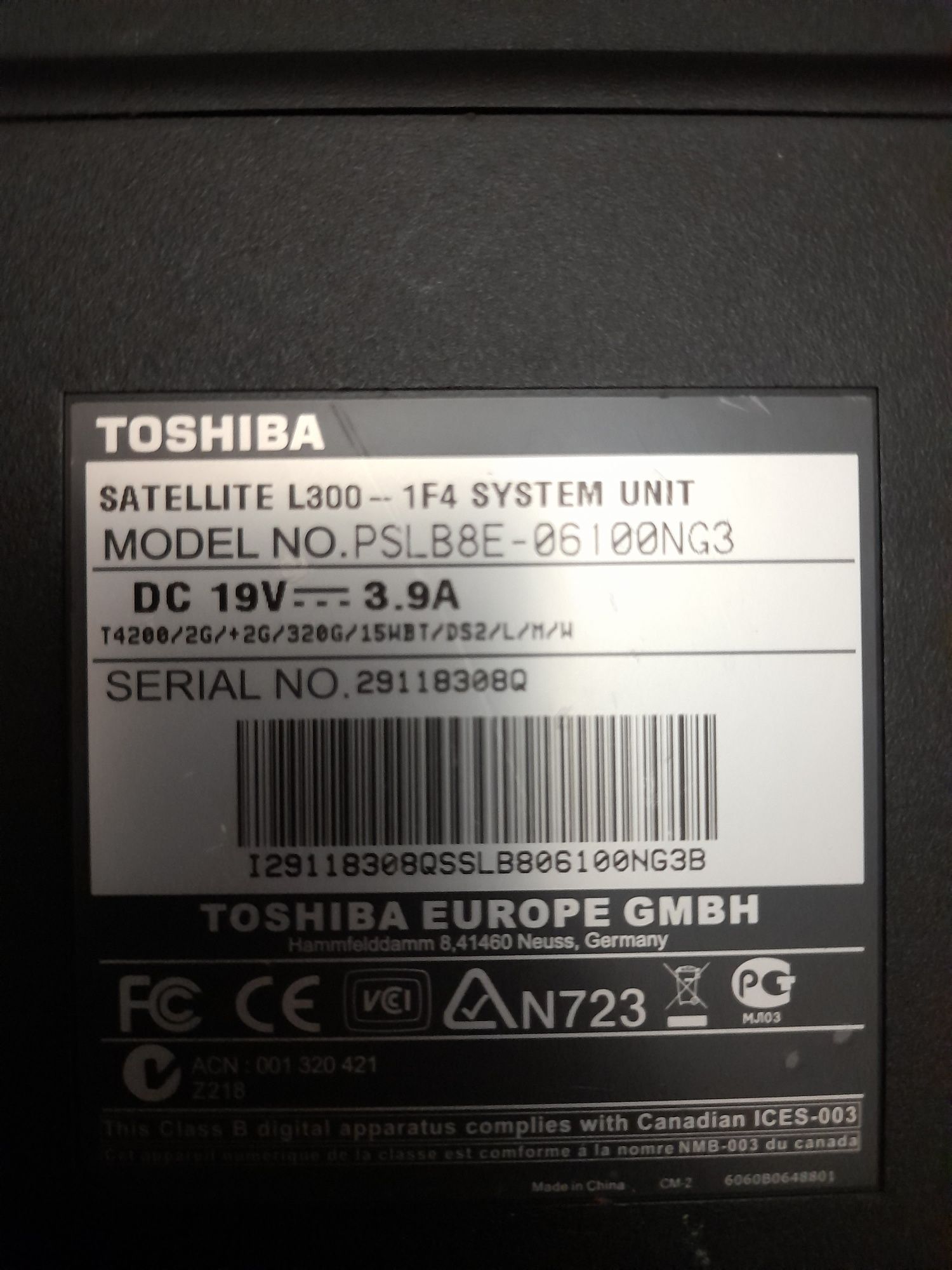 Преносим лаптоп TOSHIBA