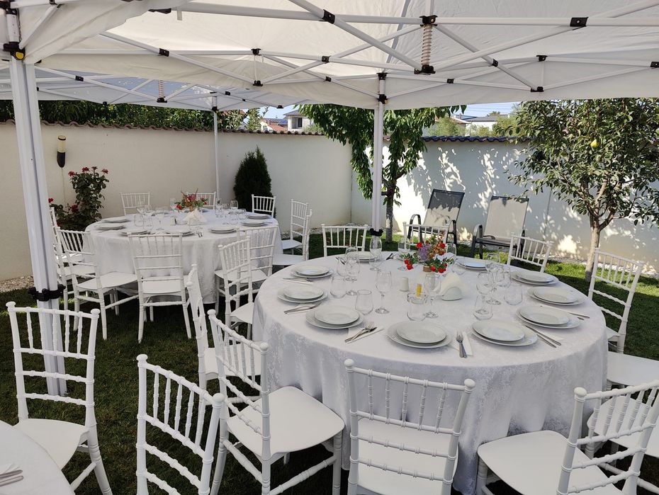 Mese + scaune evenimente full accesorizate  + pavilion