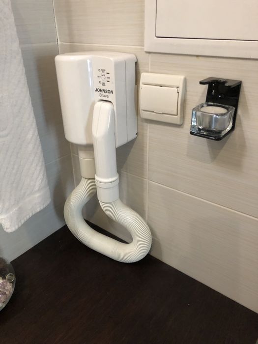 Сешоари  Jhonson Shaver