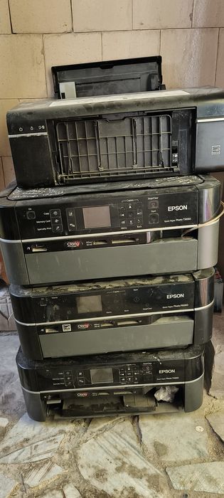 Epson printerlar zapchasga sotiladi