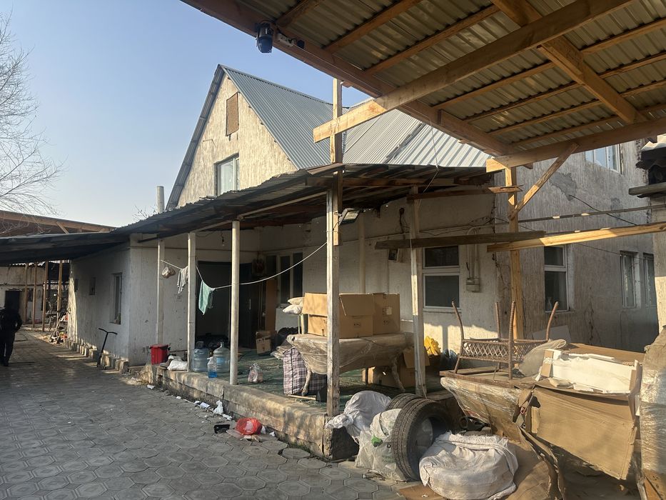 Продам 2 дома на материал