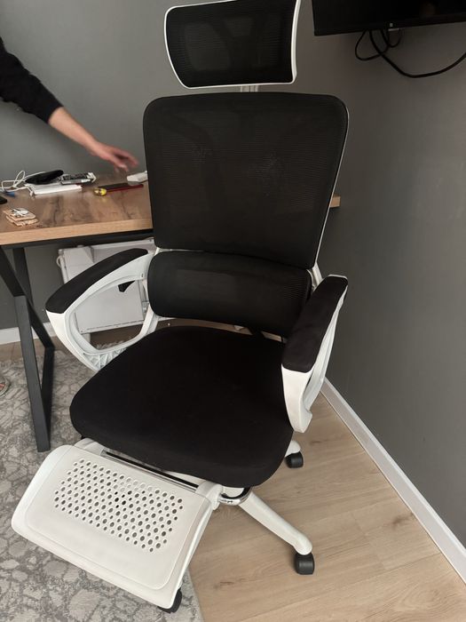 стул-кресло офисный