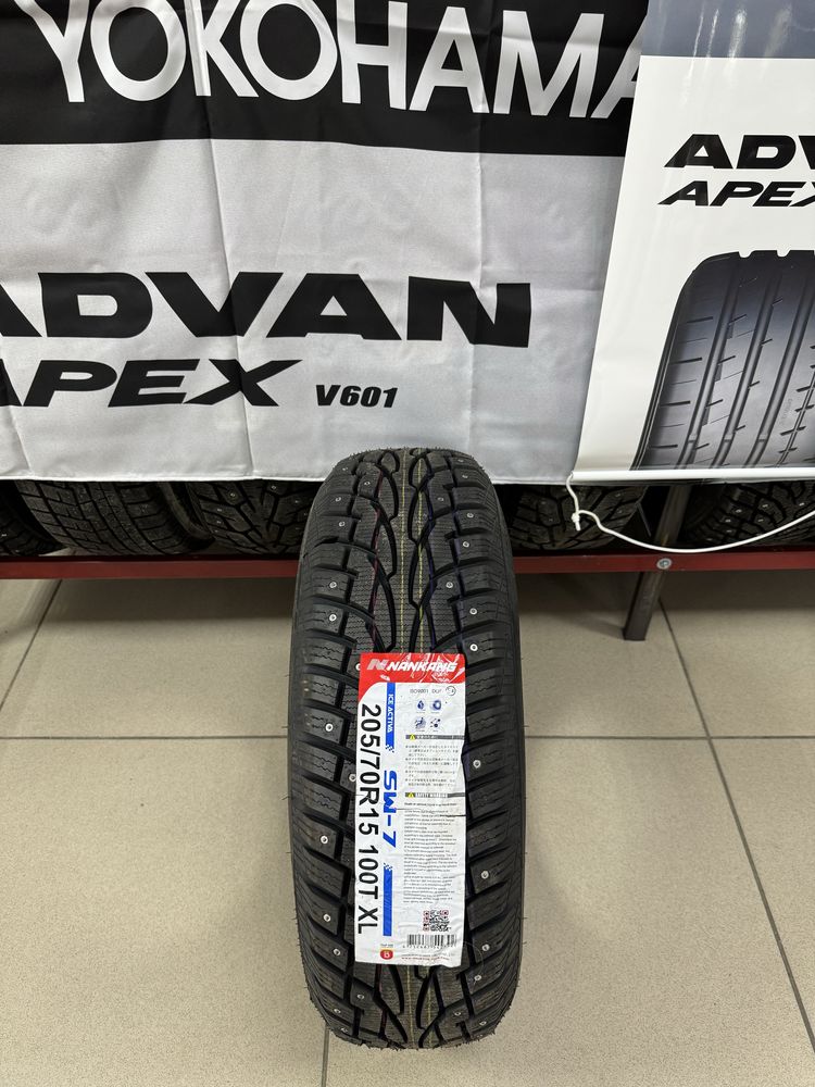 205/70 R15 SW-7 Nankang