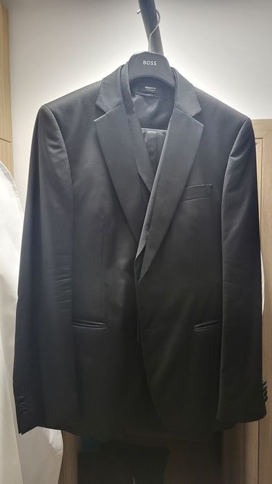costum boss tuxido ginere