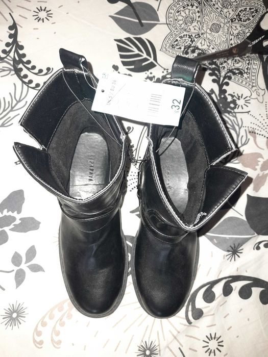 Дамски зимни боти