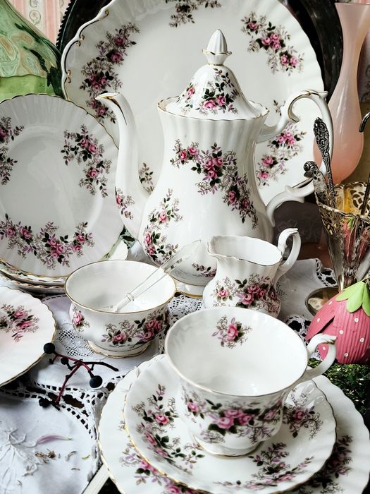 Сервиз Royal Albert – Lavender Rose