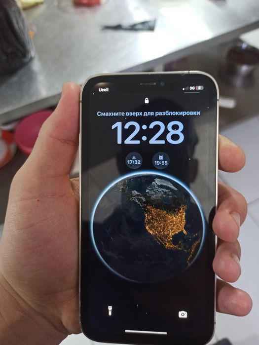 IPhone XR 15 pro korpusda 128gb