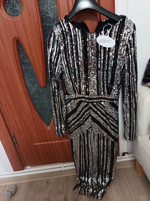 Rochie superbă noua cu eticheta.