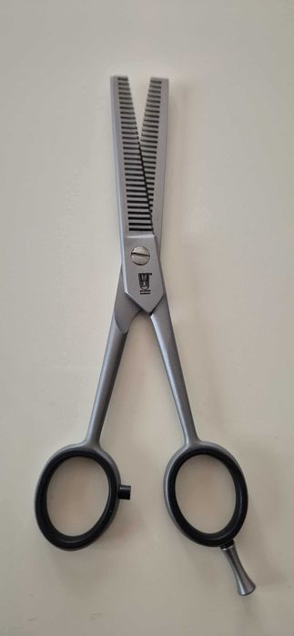 Ножица за изтъняване на косата, Неръждаема стомана