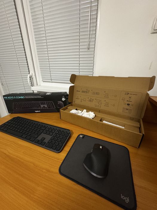 Logitech MX Keys S Combo + Pad