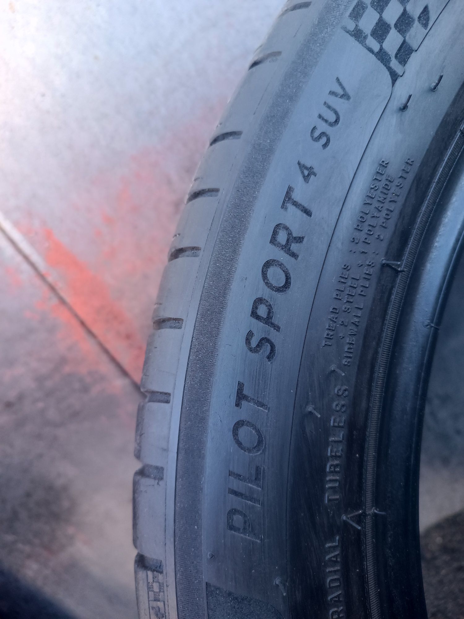 235/50/19 Michelin Дот 0223