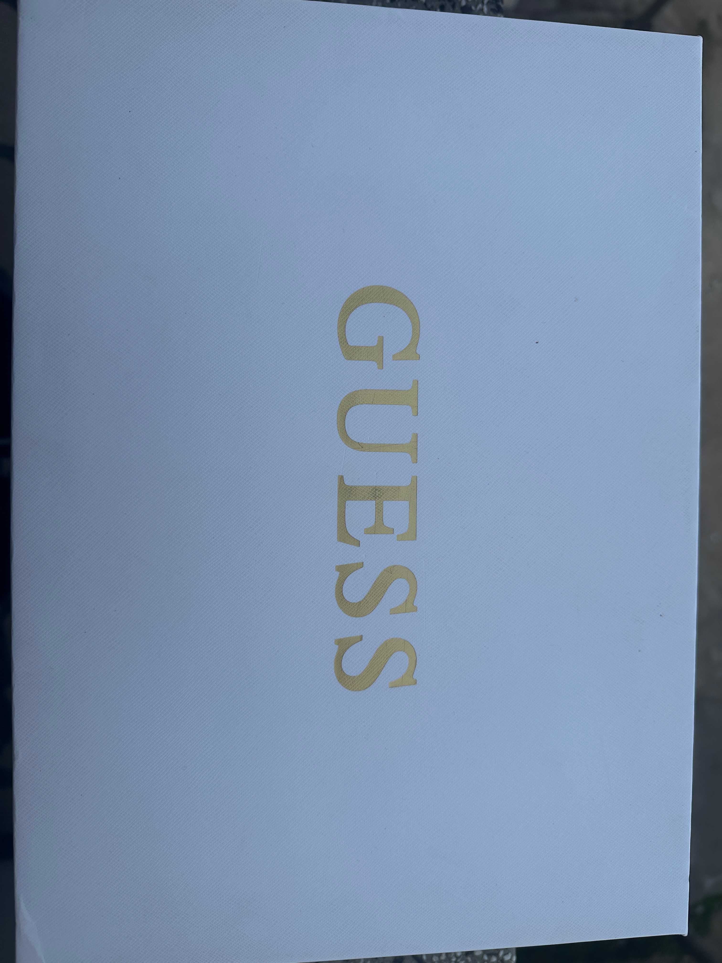 Guess fmtbelele12