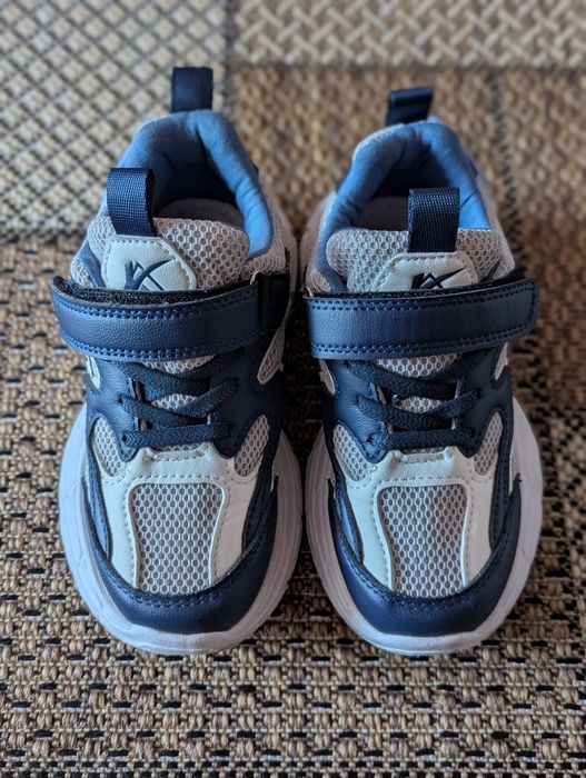 Кроссовки 28 размер