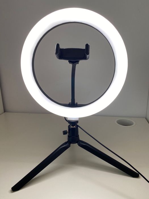 Lampa circulara Zolta