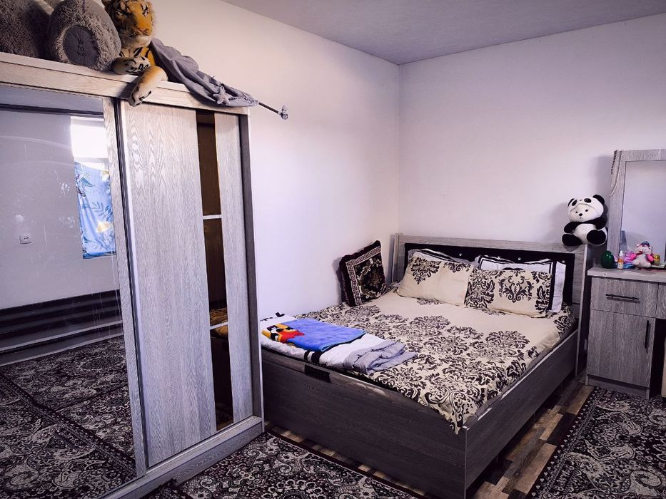 Yangi qurilgan xovli sotiladi