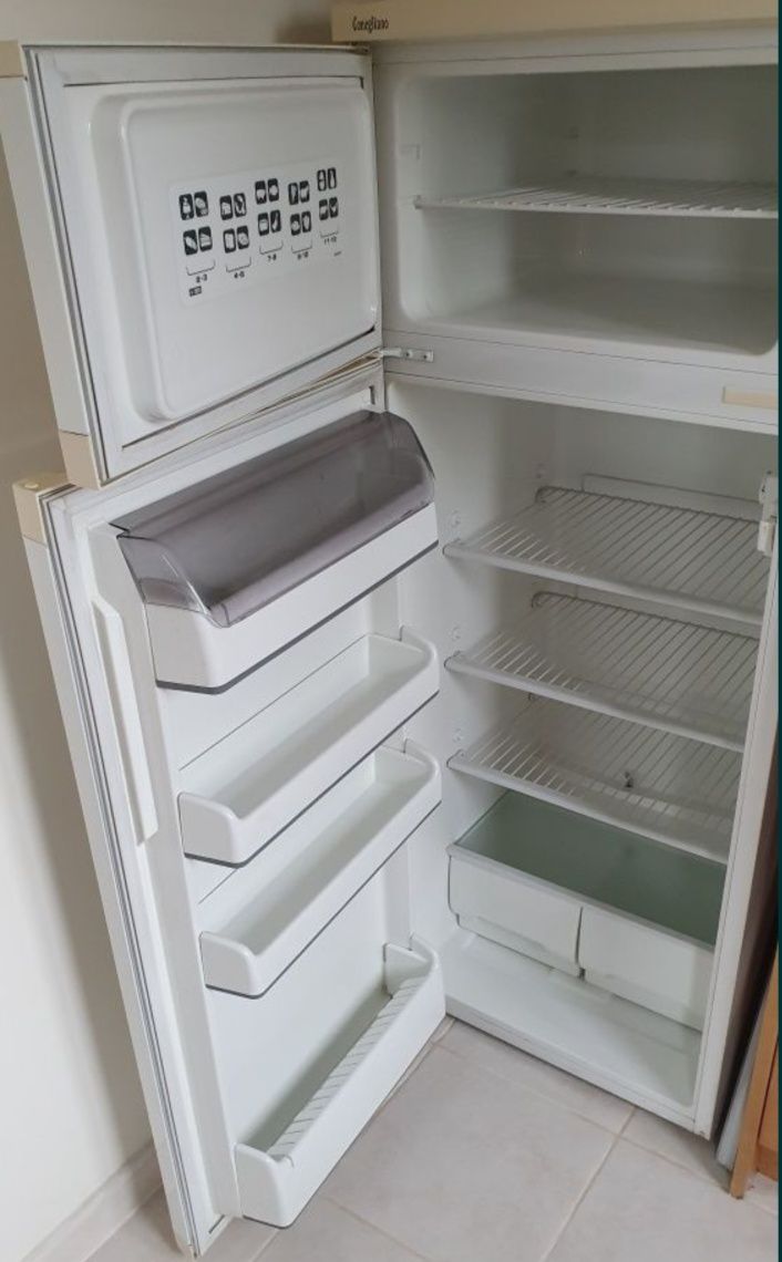 Хладилник Conegliano