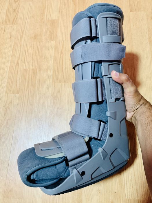 Cizma de imobilizare walking FPG 300 lei