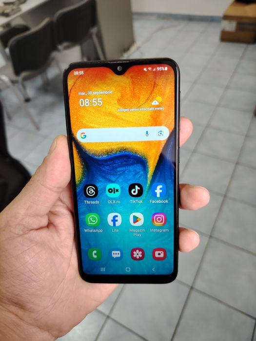 Samsung a20e  ...
