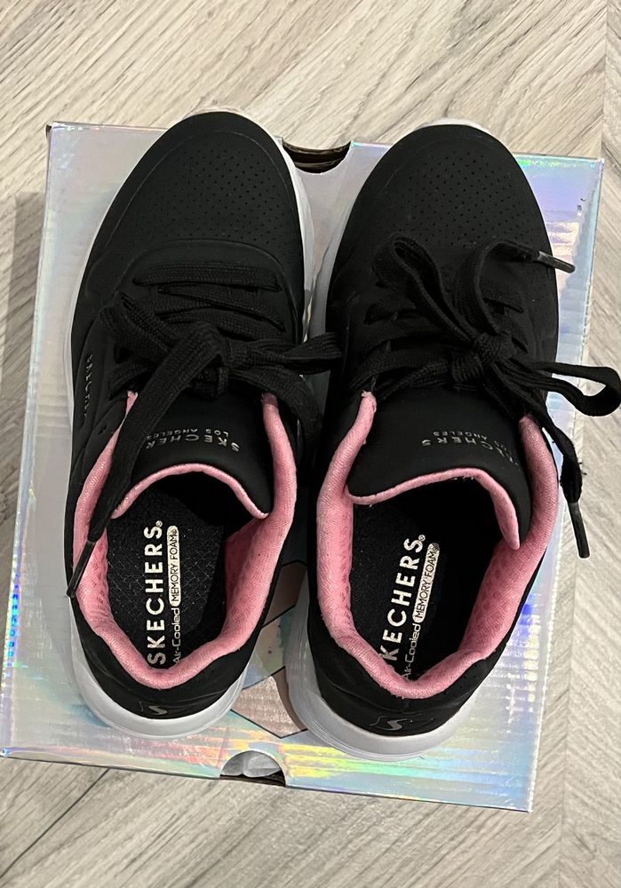 Pantofi sport Skechers pentru fetite marimea 29/18.5 cm