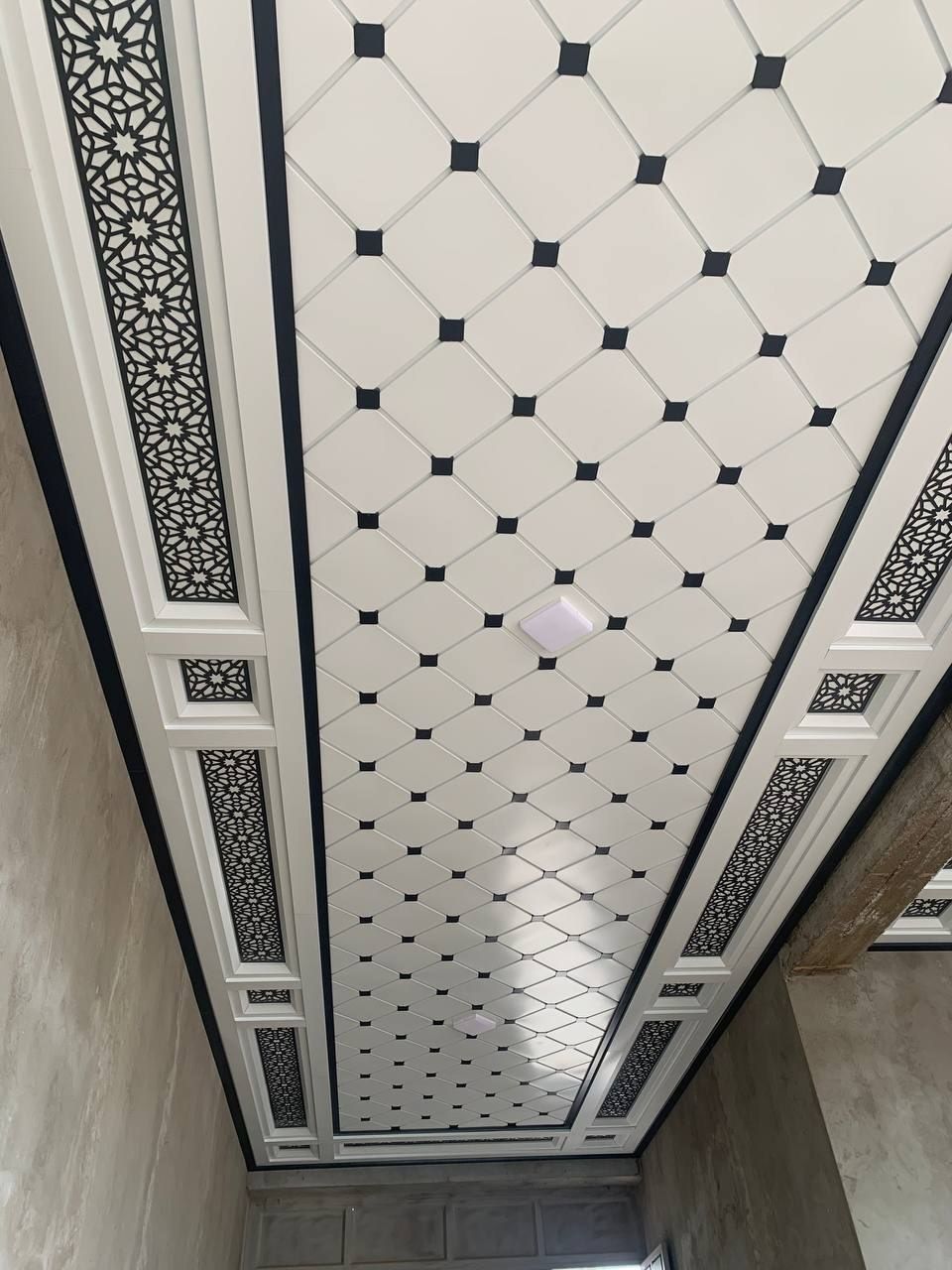 Tunikabond Xizmari