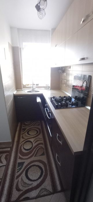 Inchiriez apartament 3 camere zona Brancoveanu