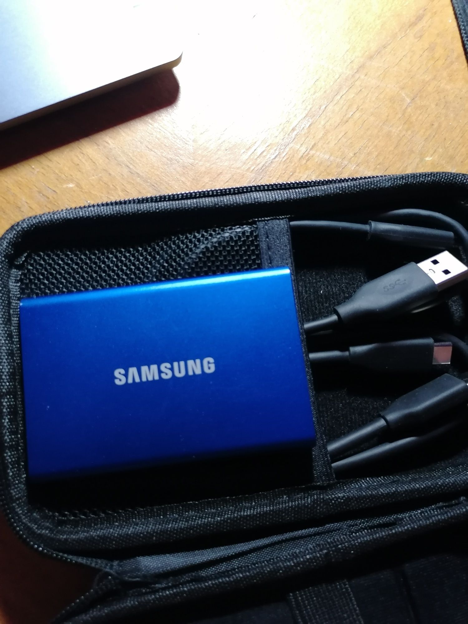 Samsung SSD Portabil T7 1Tb