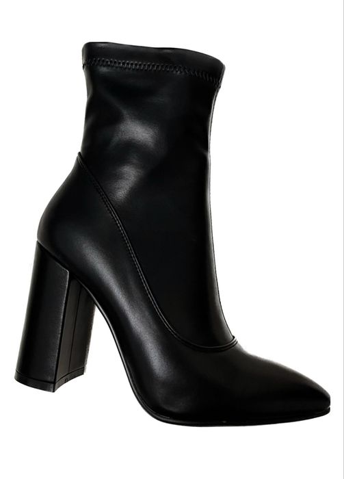 Ботильоны черные