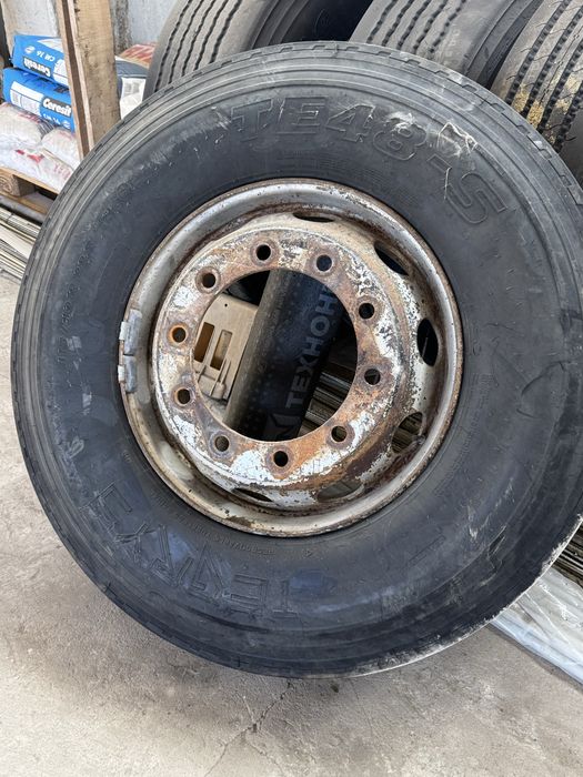 Гуми с джанти камиони 315/80 385 /80 R 22.5
