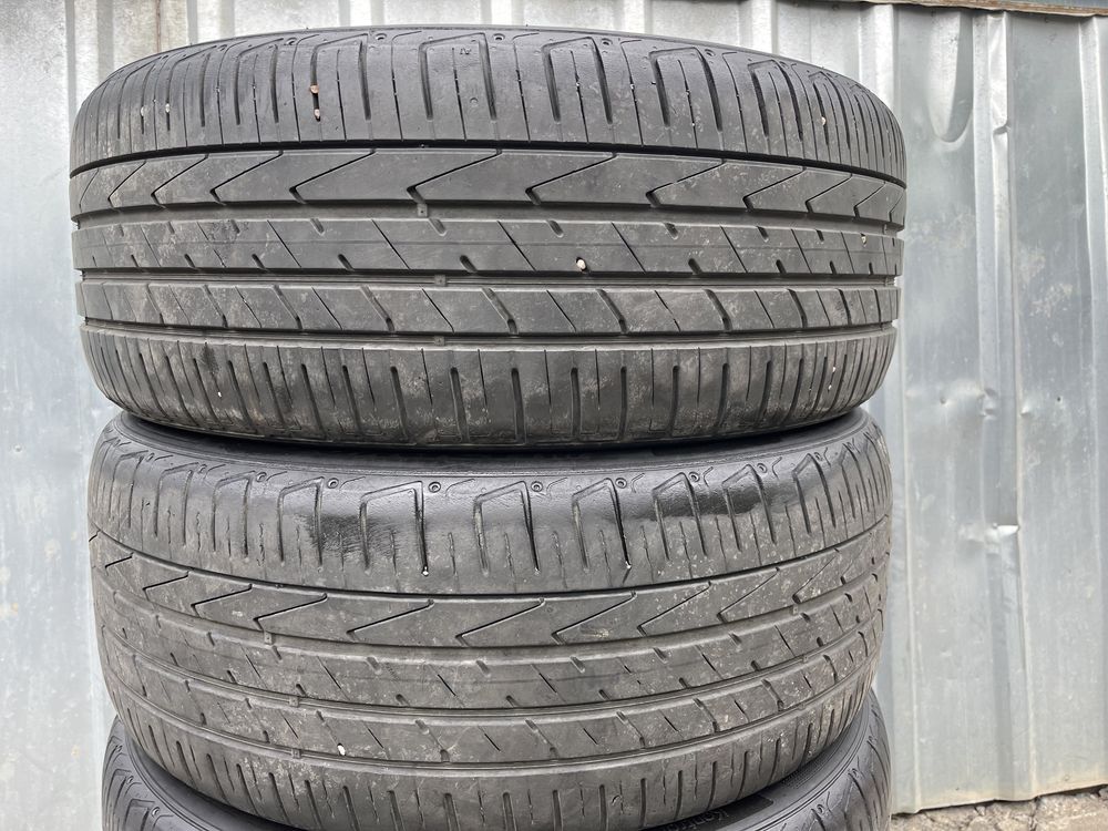 4 anvelope vara 235/50 R19 marca Hankook, 5mm profil, Dot 2017!