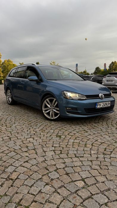 Golf 7  2.0 TDI 150CP, înmatriculat unic proprietar,mașina este full!