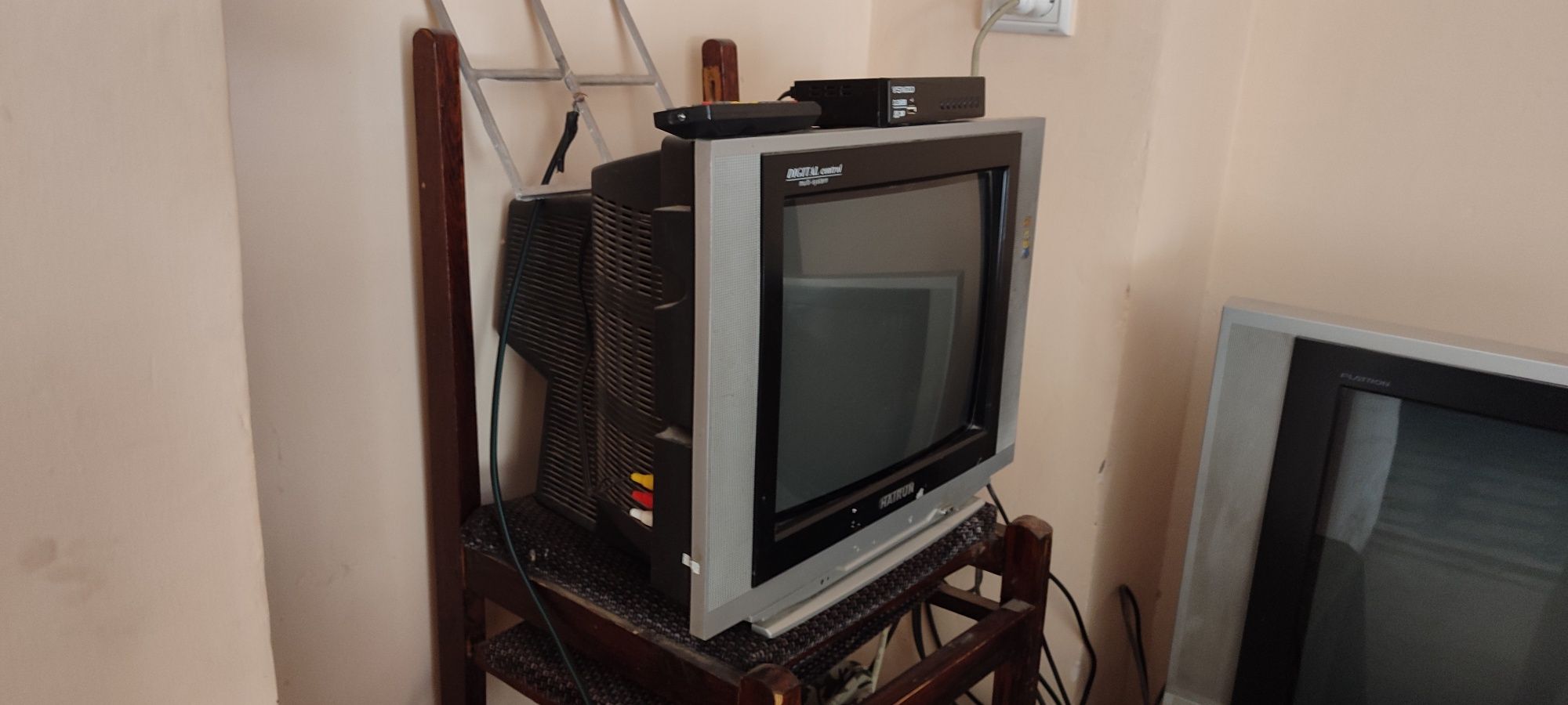 televizor b\u yaxshi xolatda ishlaydi