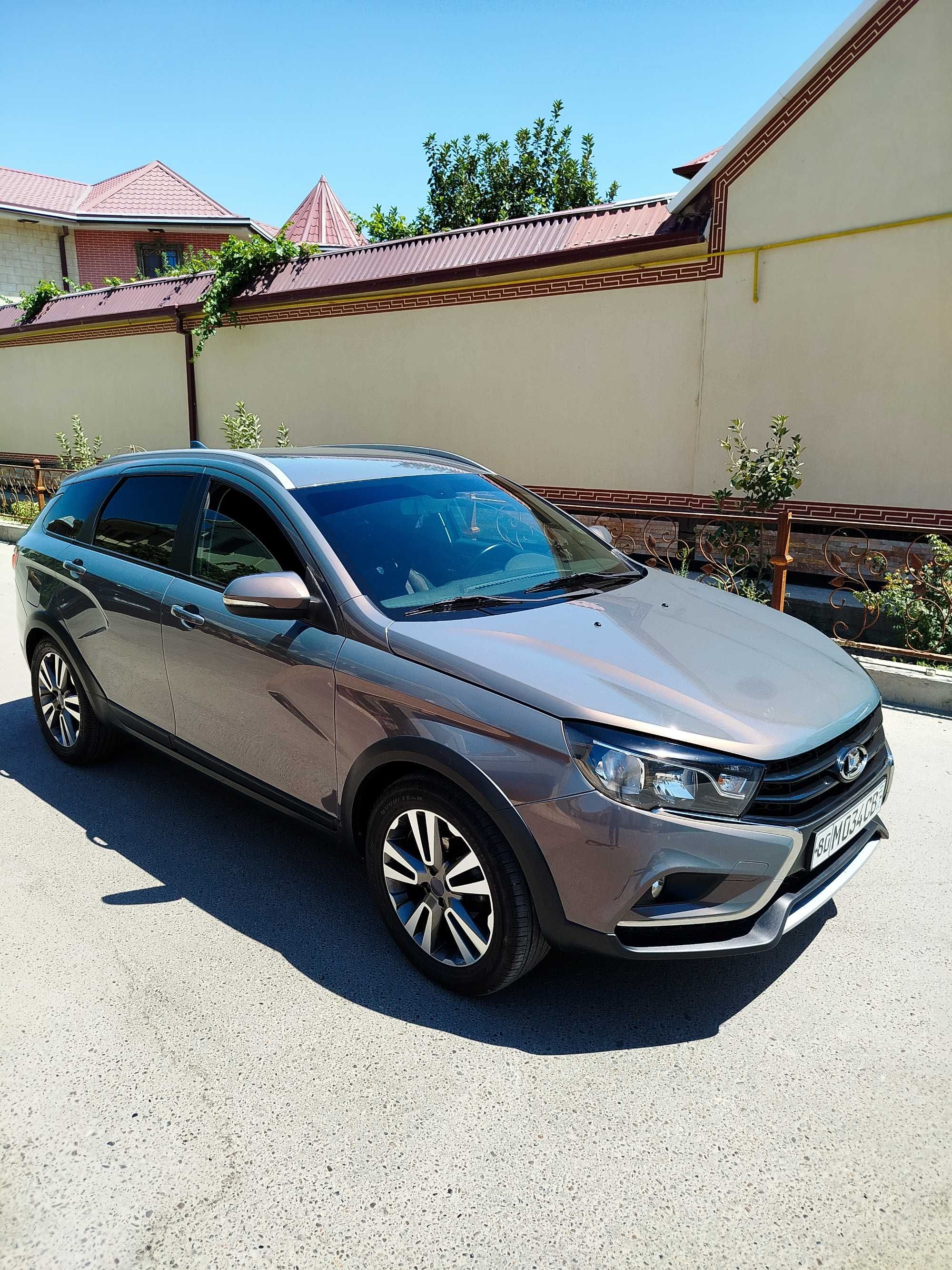 Лада Веста кросс св 1.8