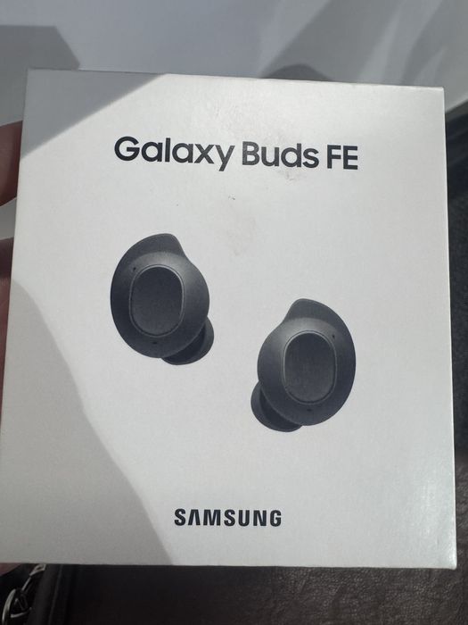 Наушники Galaxy bads FE новые