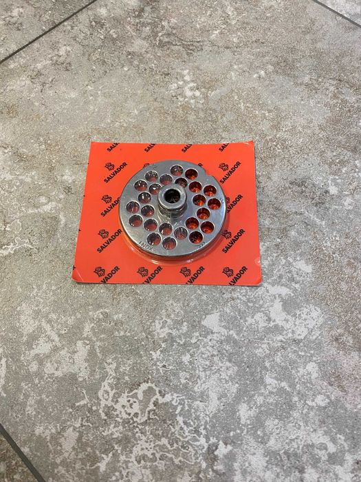 Решетки и ножове за електрически месомелачки