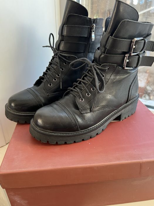 Кожаные зимние ботинки