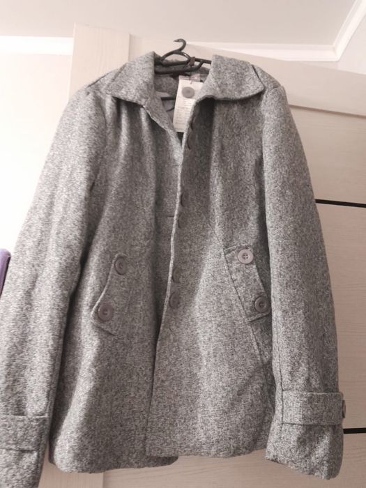 Продам женское пальтт