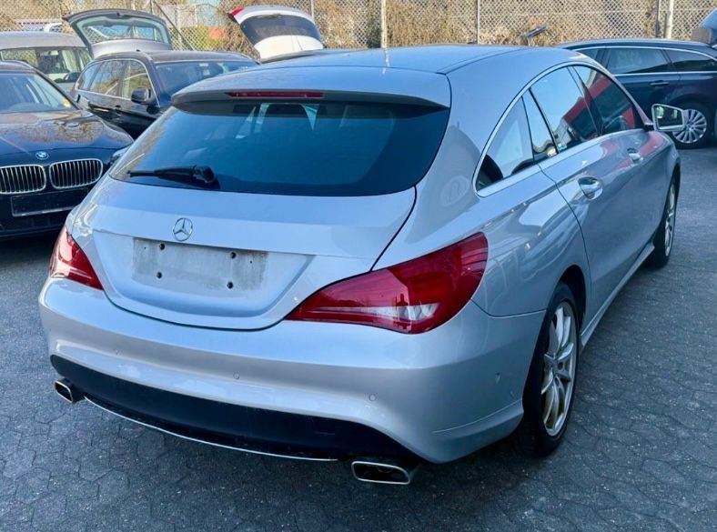 Mercedes-Benz CLA Shooting Brake 220 CDI 2.2 Diesel 170CP Automată
