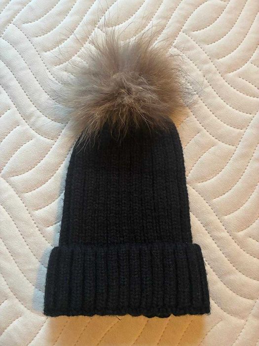 шапка новая. пампон натуралльный мех. 3000 тг