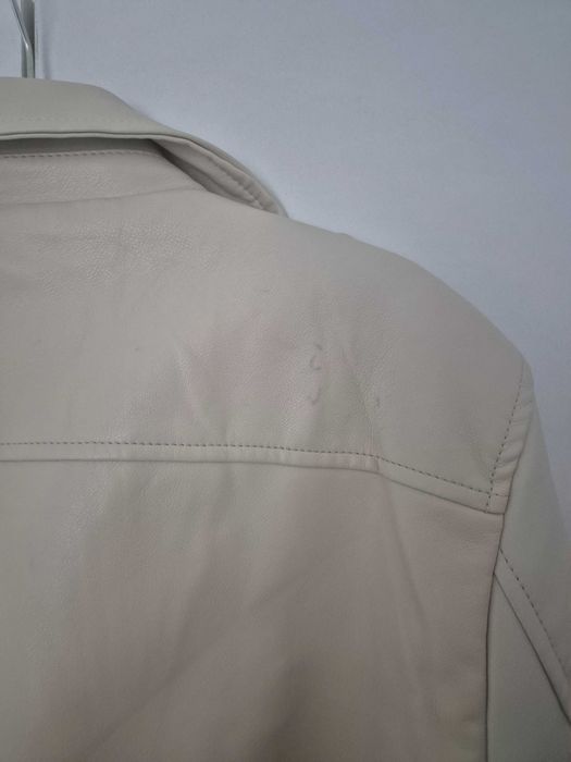 Дамско яке бежаво ХL