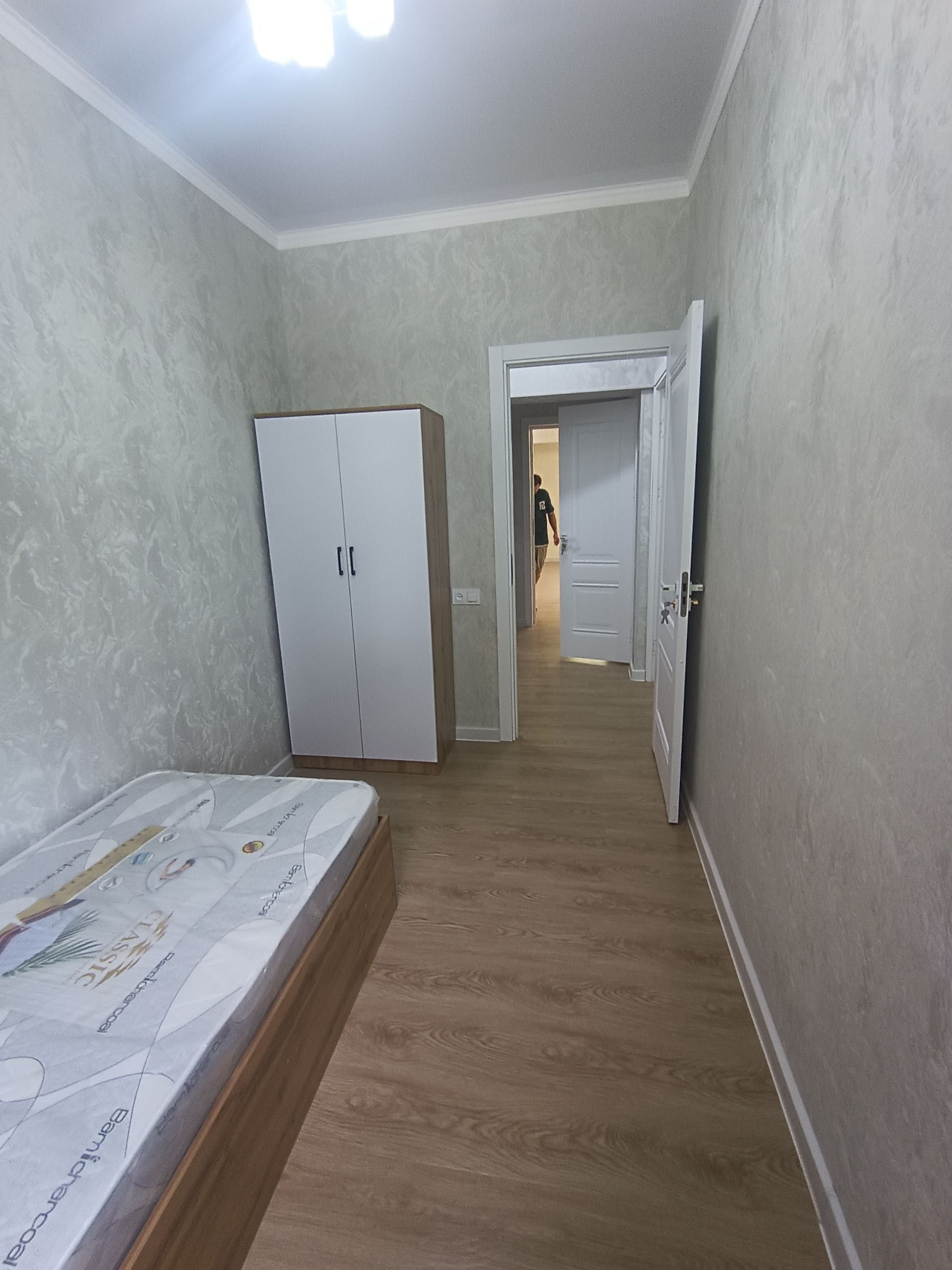 chilonzor 20 kvartaldan 3 xonali uy sotiladi