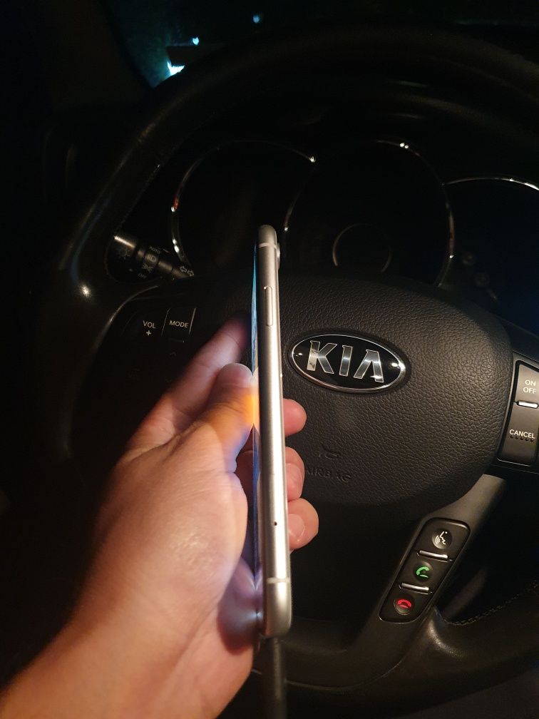 IPhone xr 64g white